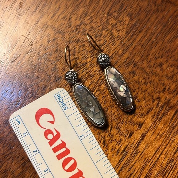 Fairy Pin & Earrings - Picture 3 of 4